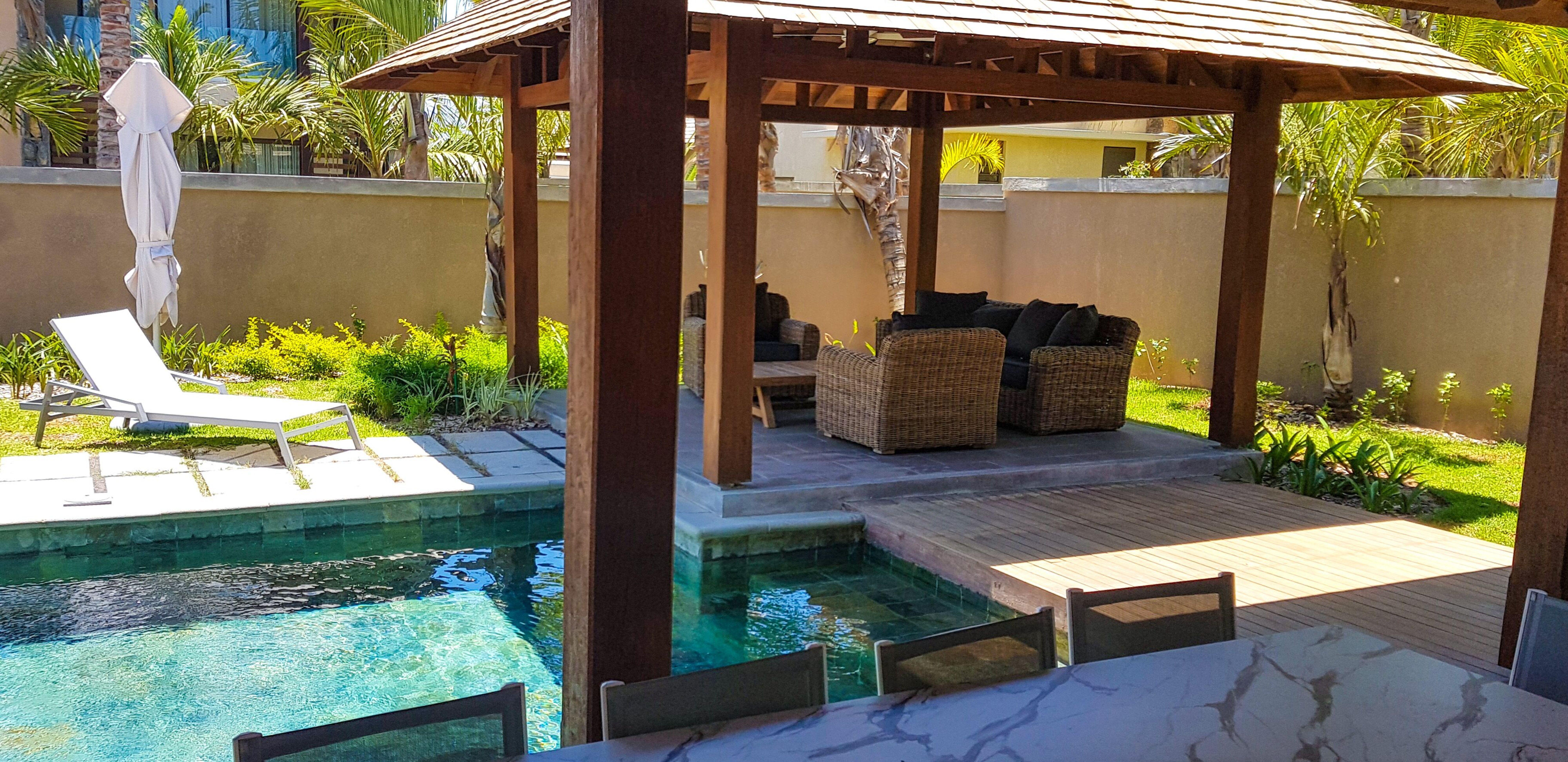 Mythic Suites & Villas By Mj Holidays Resort Grande Gaube Ngoại thất bức ảnh